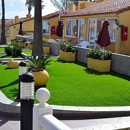 Club Primavera Apartamento *